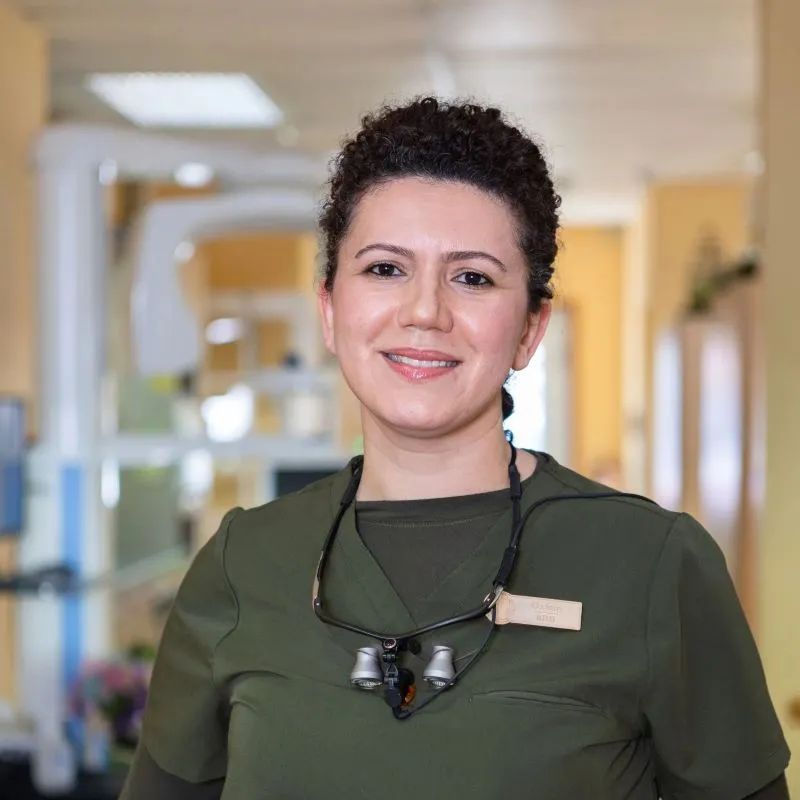 Ozlem, Registered Dental Hygienists